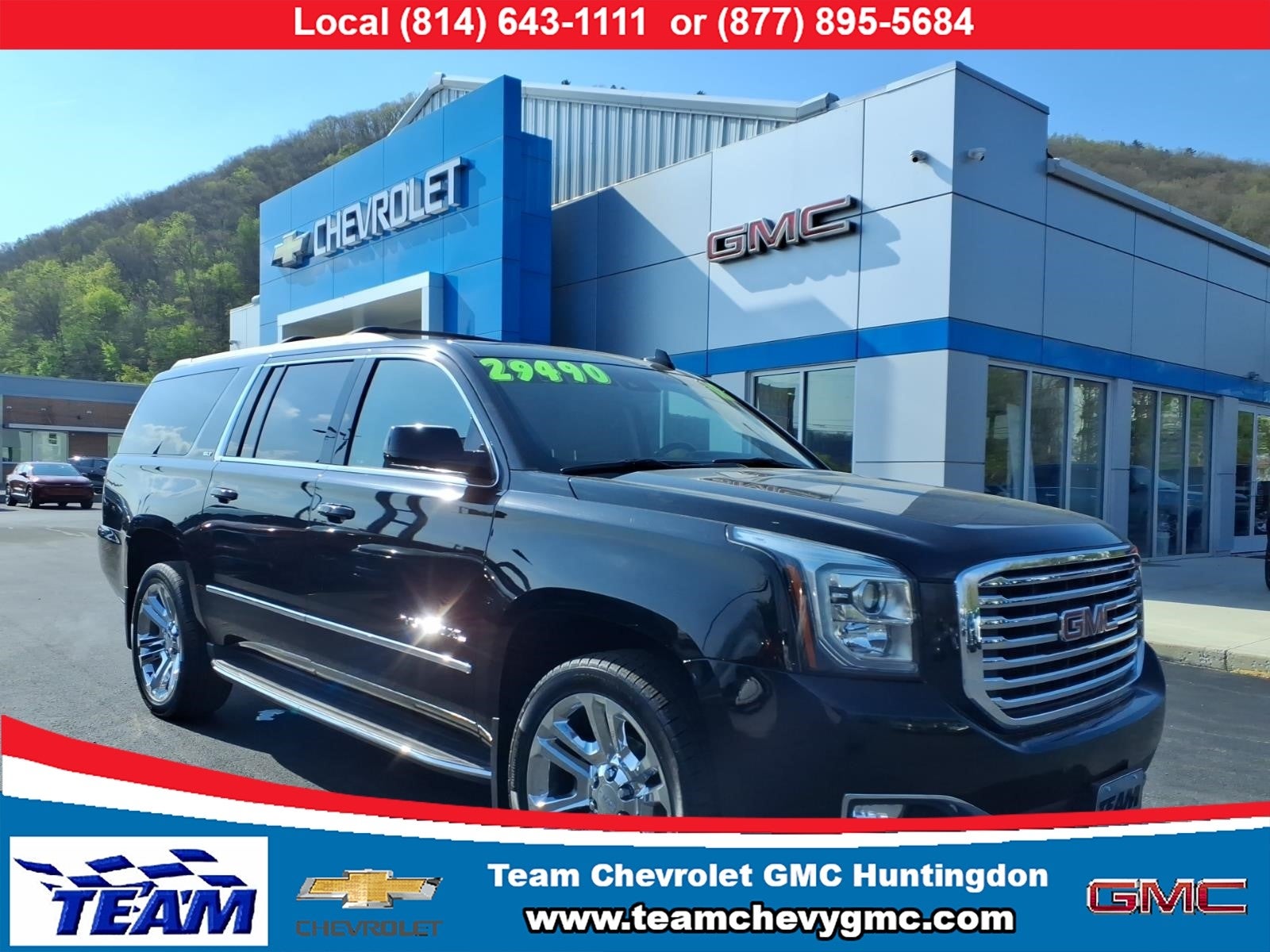 2018 GMC Yukon XL SLT in Onyx Black — front three-quarter view