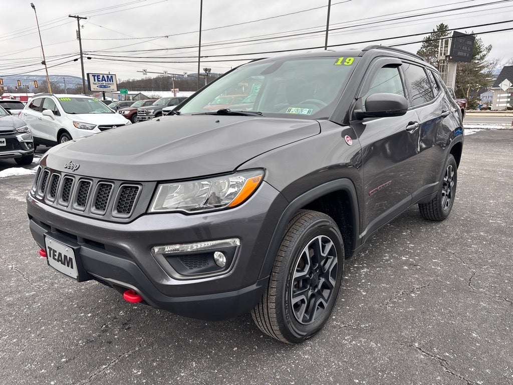 2019 Jeep Compass — rear three-quarter view