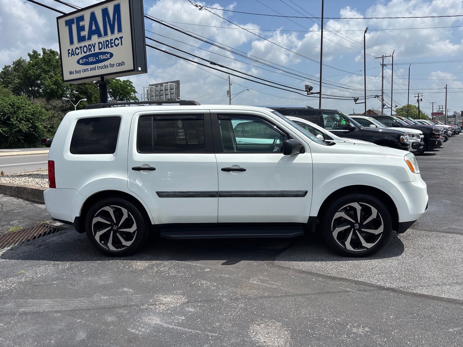 2014 Honda Pilot — side profile view
