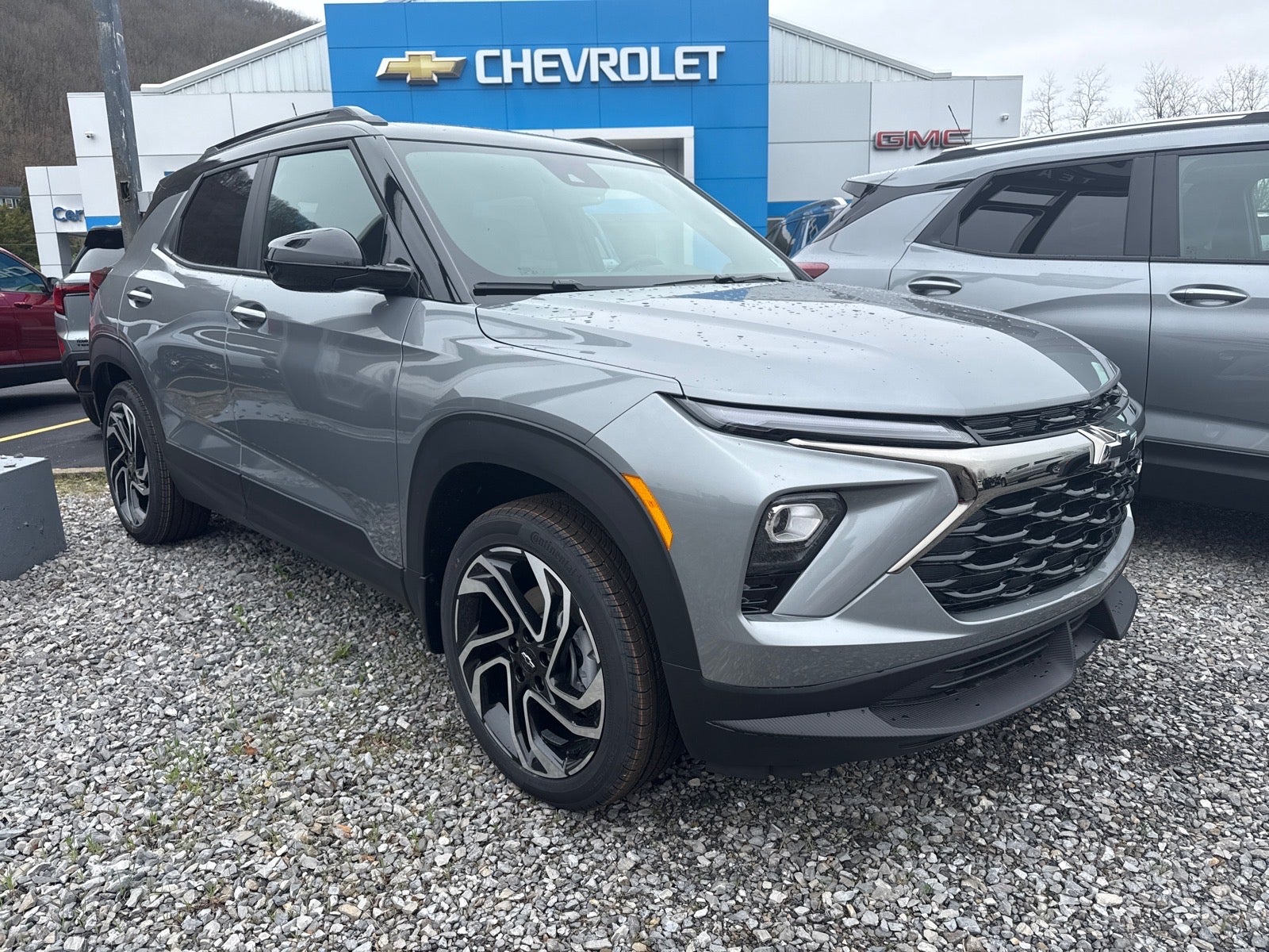 2026 Chevrolet Trailblazer RS in Sterling Gray Metallic — front three-quarter view